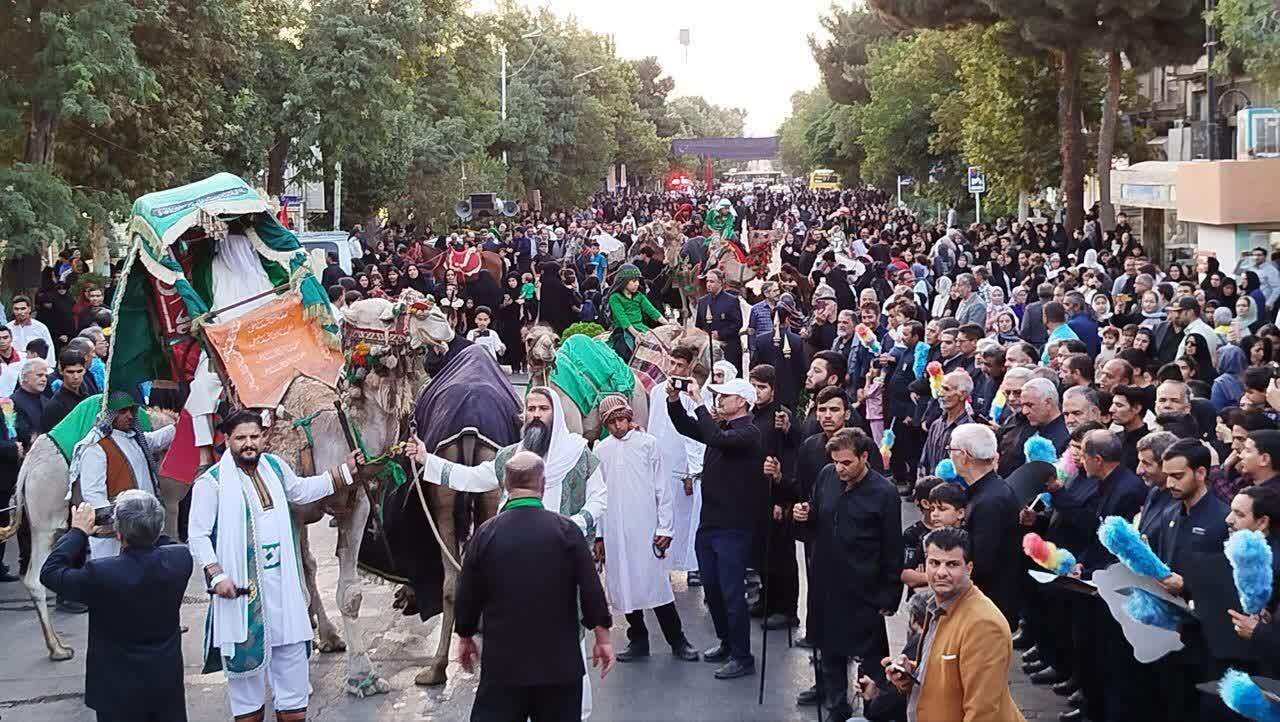 گزارش تصویری از برگزاری مراسم استتقبال کاروان نمادین به نیشابور