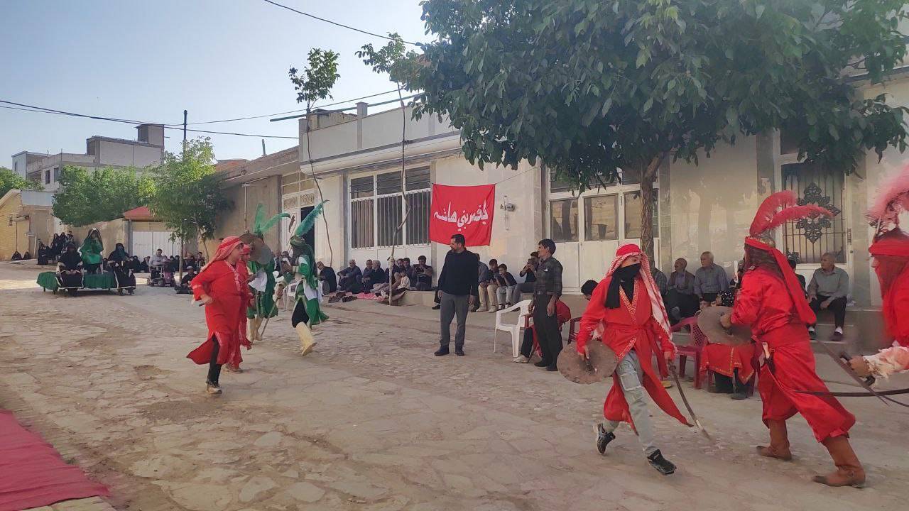 قابی خاطره انگیز از شور و حال حسینی در روستای توآباد