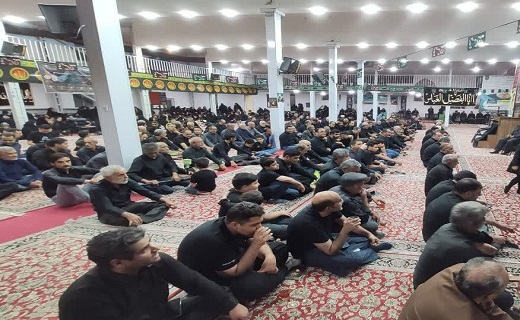 عزاداری به یاد جوان رشید امام حسین (ع) + تصاویر