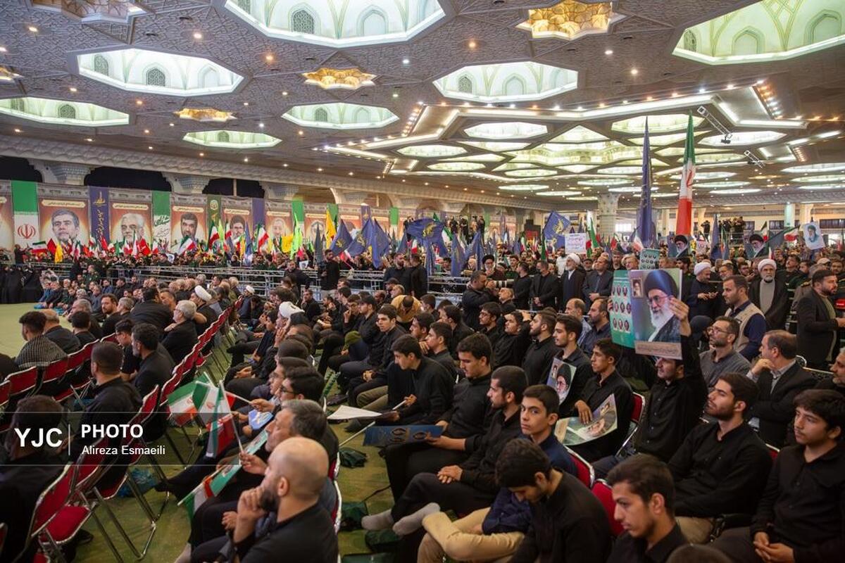 پاسداشت ۱۱۰ شهید زن و کودک در مصلی تهران