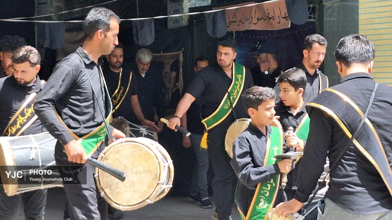 اجتماع عاشورائیان تجلی شور و شعور حسینی در چهارمحال و بختیاری+ فیلم و تصاویر