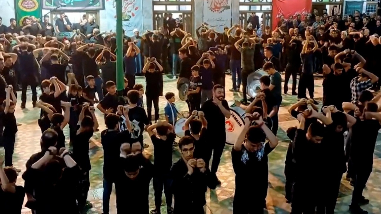اجرای مراسم کرب‌زنی در روستای بخش بندپی غربی بابل + فیلم