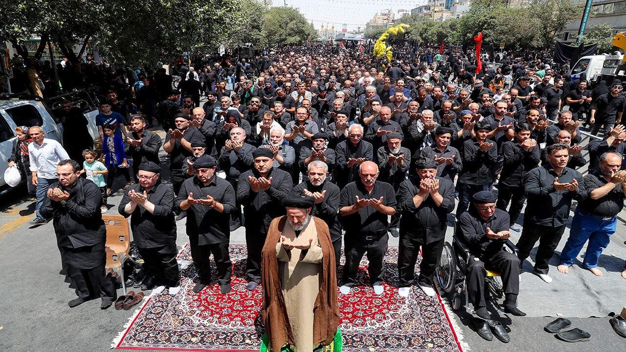 برپایی نماز ظهر عاشورا