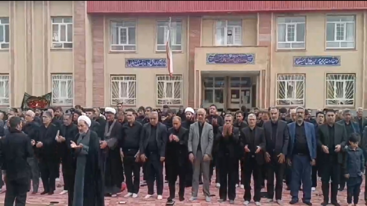 حضور رئیس جمهور در جمع عزاداران عاشورایی تبریز+ فیلم