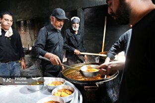 آیین پخت آبگوشت امام حسینی زنگی آباد کرمان