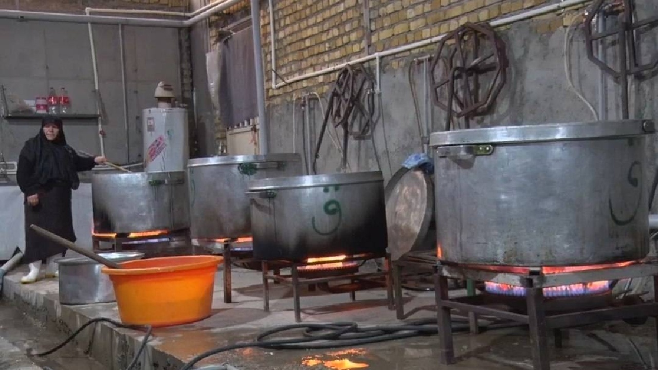 نذری‌هایی با طعم یک قرن وفاداری در ساوجبلاغ