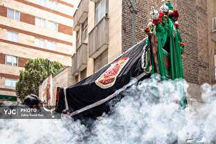 عزاداری عاشورا در تکیه چال دولاب تهران