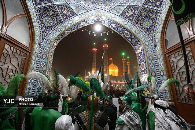 حال و هوای حرم بانوی کرامت در شام غریبان امام حسین (ع)