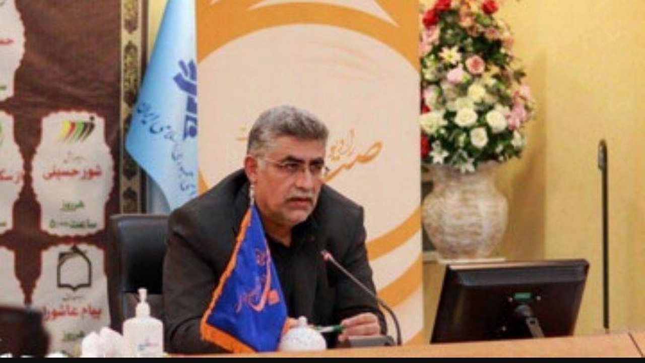مجری رادیو صبا پلی بین سوگ مذهبی و امید اجتماعی؛ طنزی که آگاهانه است
