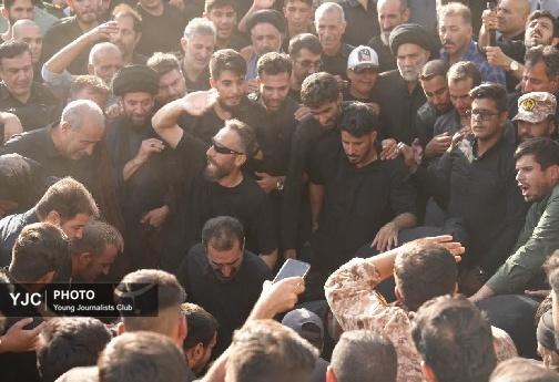 پیکر شهیدان مدافع وطن &laquo;سید حسین موسوی&raquo; و &laquo;علی بازگیر&raquo; در خرم&zwnj;آباد تشییع شد + تصاویر/منتشر نشود