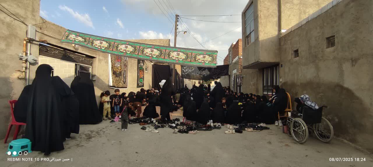 مراسم روضه خانگی در صالح آباد