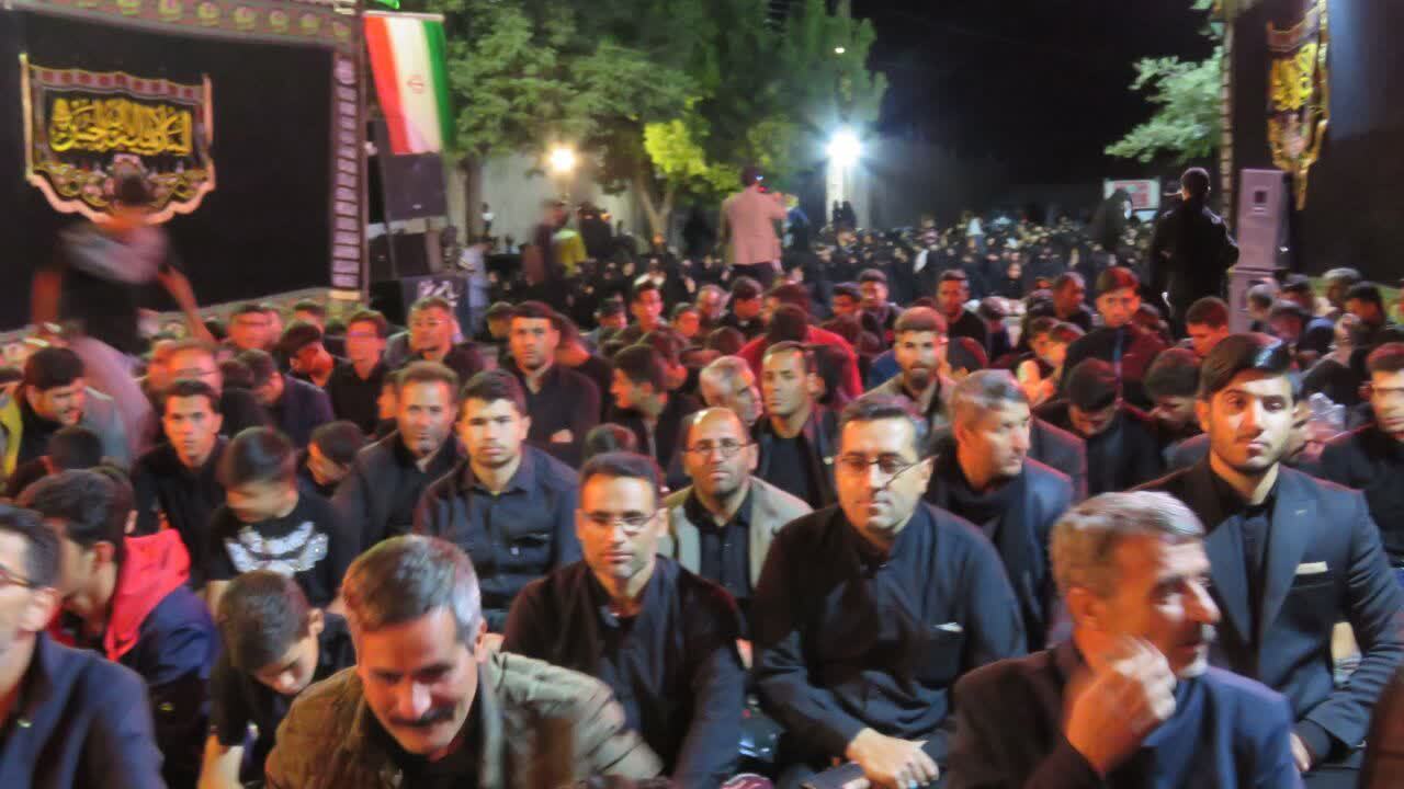 مراسم سوگواری امام حسین(ع)