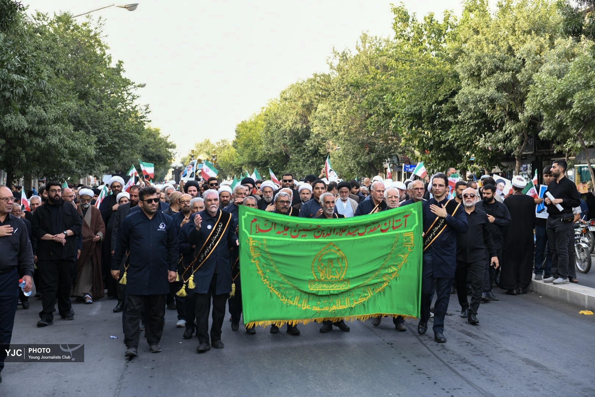 نوای ماتم کربلا در سومین حرم اهل&zwnj;بیت(ع) شیراز + تصاویر