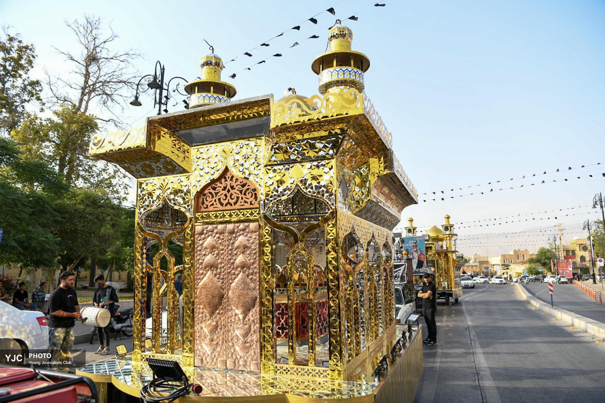 نوای ماتم کربلا در سومین حرم اهل&zwnj;بیت(ع) شیراز + تصاویر