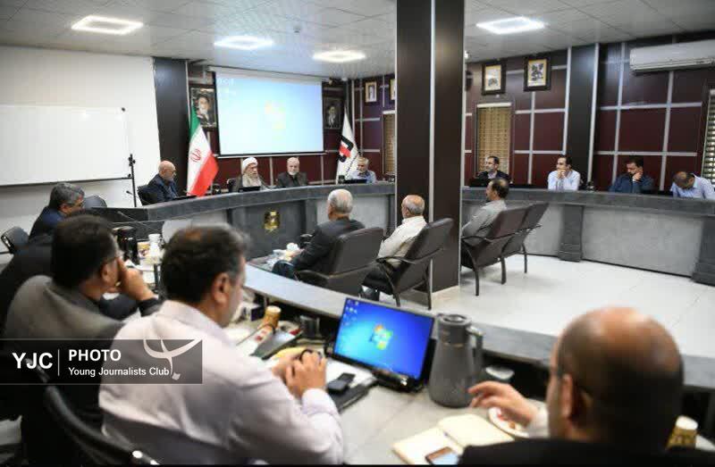 جنگ ترکیبی آغاز شده و نیازمند وحدت و اطلاعت از رهبری است