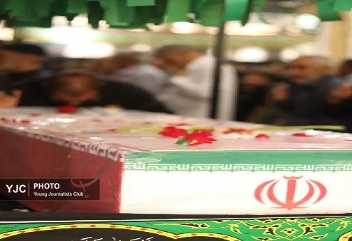 تشییع پیکر شهید محمد محمدی زرین چقا در مصلی الغدیر خرم آباد + تصاویر/منتشر نشود