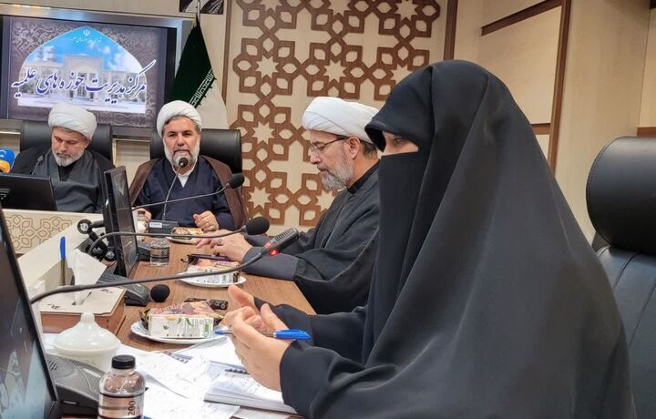 انقلاب اسلامی، مدل موفق حکمرانی تمدنی؛ مأموریت تمدنسازی بیش از هر زمان برعهده حوزههای علمیه است انقلاب اسلامی، مدل موفق حکمرانی تمدنی؛ مأموریت تمدنسازی بیش از هر زمان برعهده حوزههای علمیه است