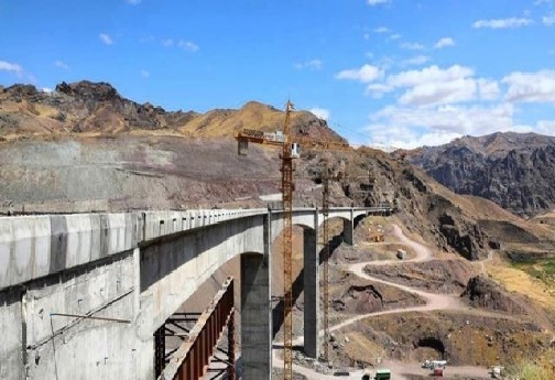 فریاد بی صدای طرح های نیمه تمام در لرستان؛ مسئولین بیدار شوند