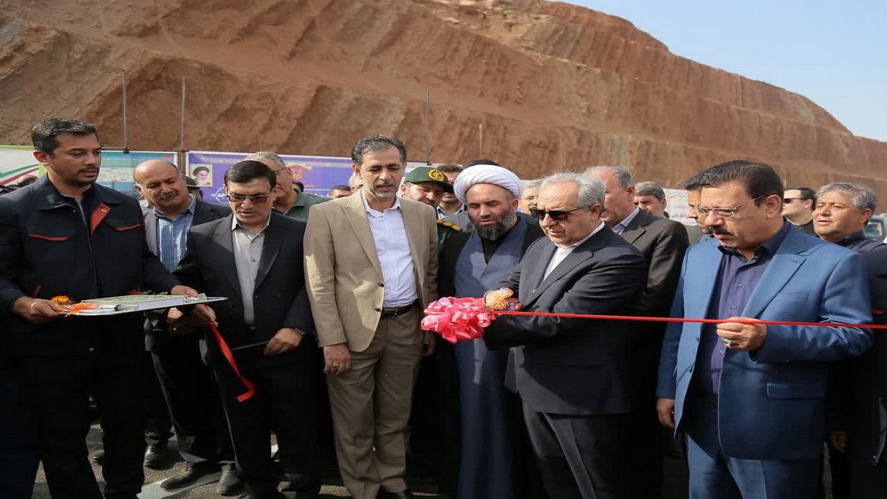 افتتاح تقاطع غیرهمسطح خواجه–ورزقان