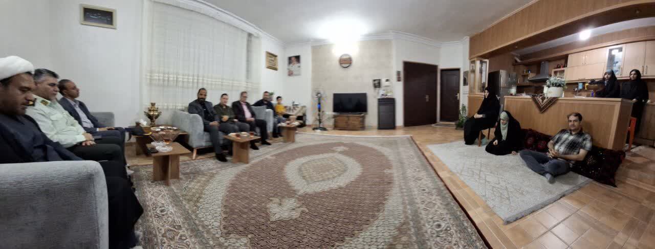 مراسم روز قلم و تقدیر از نویسنده