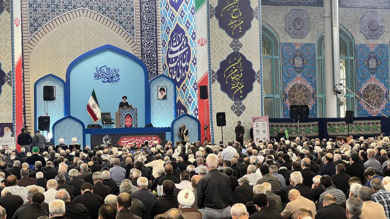 دشمنان امروز بر مسائل اخلاقی جامعه دست گذاشتند