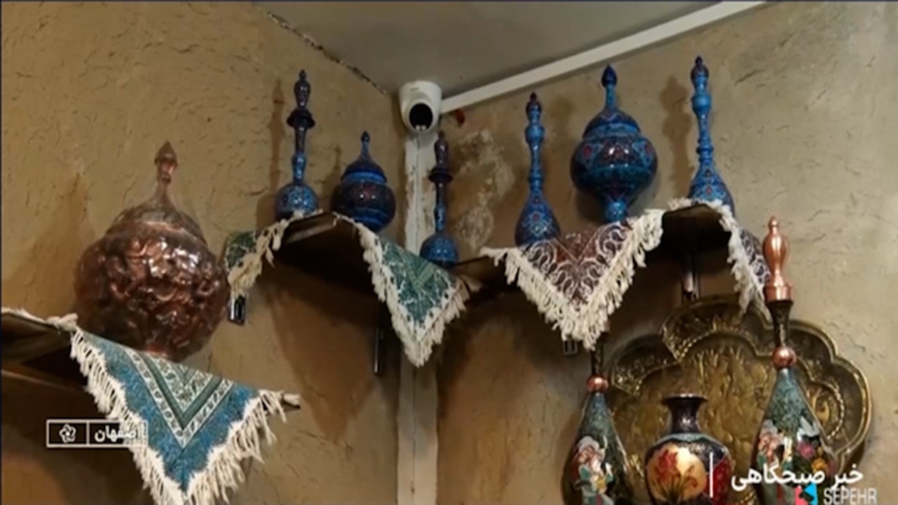 صادرات ۱۶ میلیون دلاری صنایع دستی استان اصفهان + فیلم