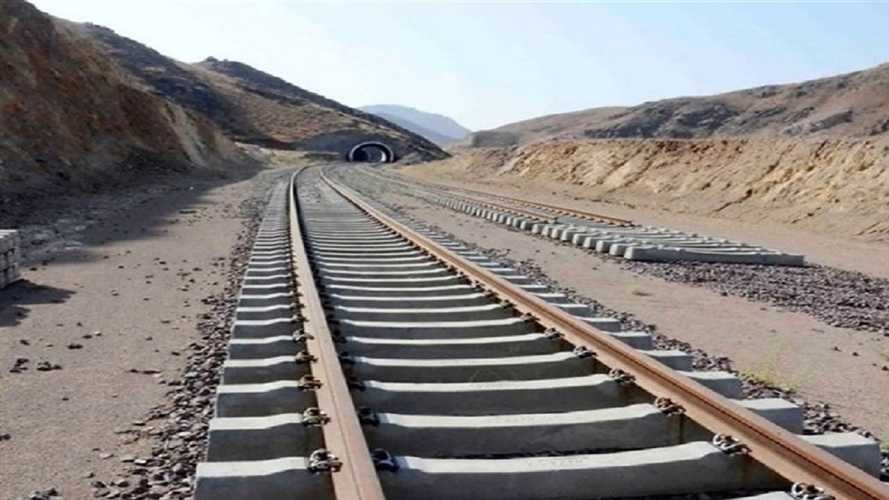 تکمیل راه آهن اردبیل ۲۰۰۰ میلیارد تومان منابع می‌خواهد
