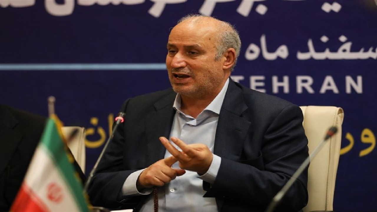 ضرورت سرمایه‌گذاری در فوتبال ساحلی و حمایت از فوتبال بانوان