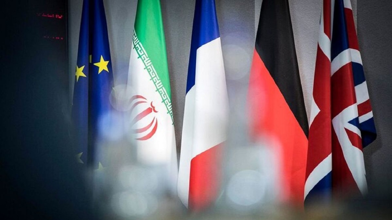 ایران باید «اقتدار در میدان» و «انعطاف در دیپلماسی» را تلفیق کند