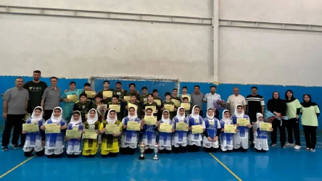قهرمانی دختران و نایب قهرمانی پسران مازندران در مسابقات هندبال خردسالان منطقه ۲ کشور
