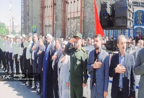 پیکر شهید رضا لشنی زند در دورود تشییع شد + تصاویر