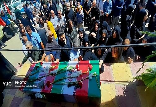 پیکر شهید رضا لشنی زند در دورود تشییع شد + تصاویر