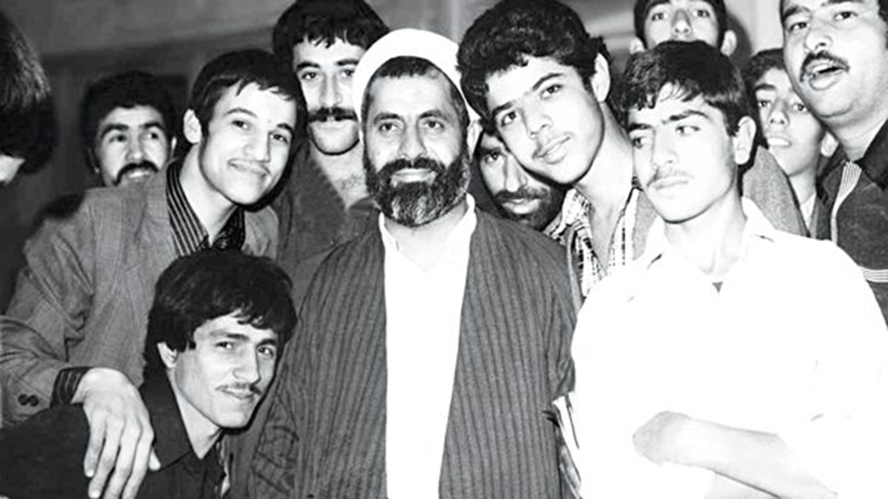 واعظی که به تنهایی یک نهاد خیریه بود