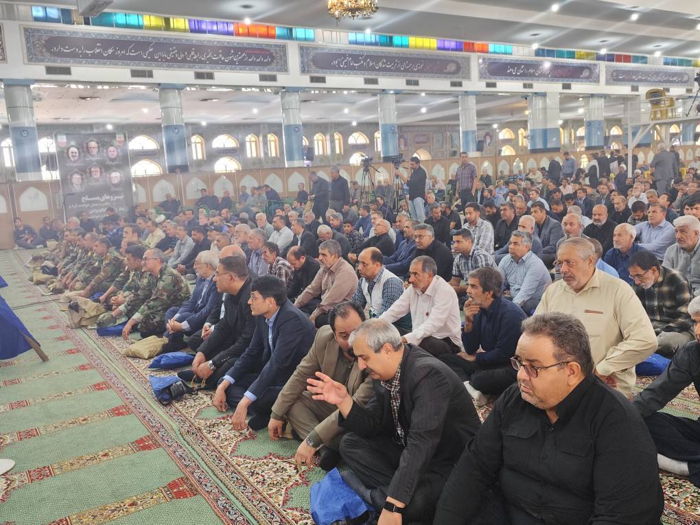 در حال تنظیم///آغاز آیین تشییع شهدای سپاه کرمان در تجاوز رژیم صهیونیستی + فیلم و عکس