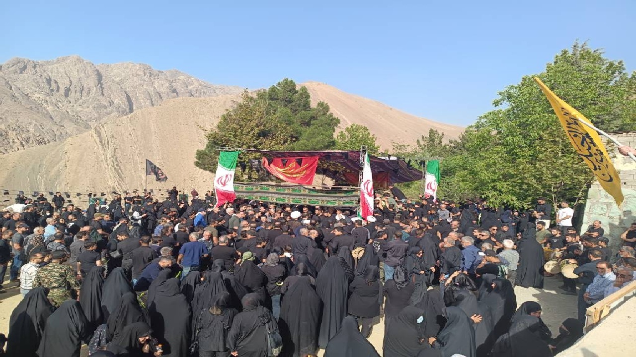 تشییع پیکر پاسدار شهید امیر رضا عکسی در روستای خوزنکلا