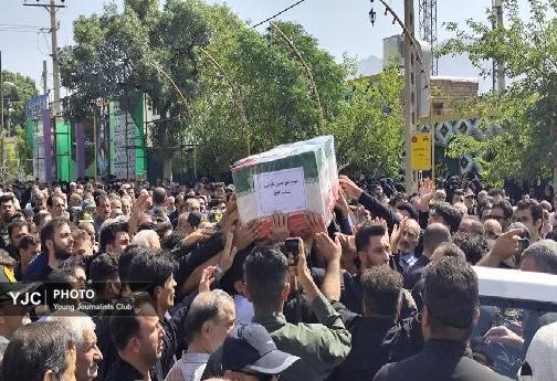 پیکر مطهر شهید امیر حسین طولابی در خرم آباد تشییع شد + تصاویر/منتشر نشود