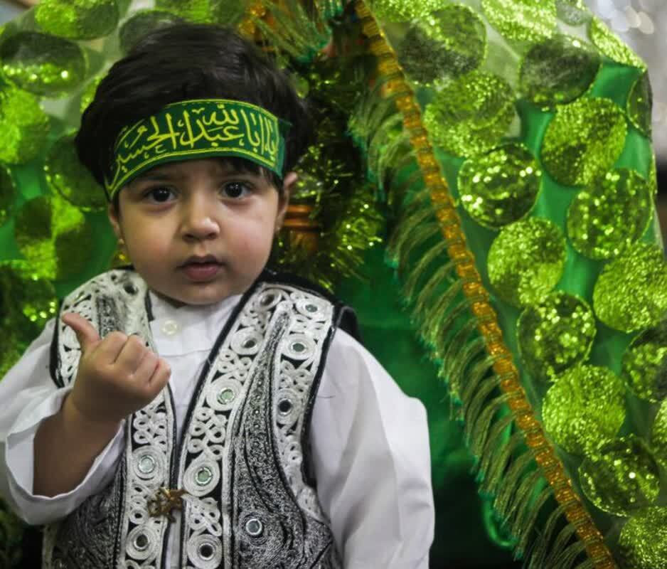 مراسم شیرخوارگان حسینی در لارستان