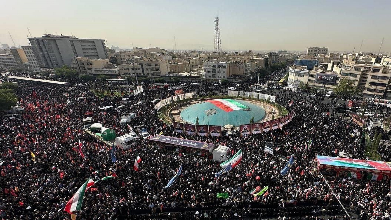 برگزاری مراسم تشییع شهدای اقتدار ملی با حضور مردم قدرشناس/ مقاومت همچنان ادامه دارد