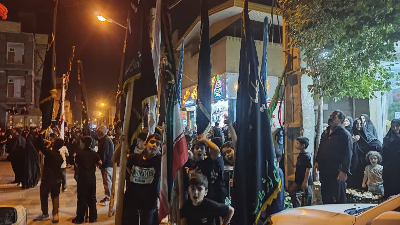 گزارش تصویری از حال و هوای محله شهر قائم قم در روز&zwnj;های محرمی