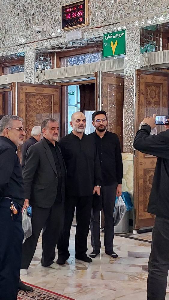 مراسم خاکسپاری سردار سلامی در حرم عبدالعظیم حسنی (ع)