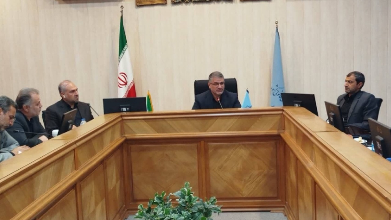خانواده‌های شهدا باید در کوتاه‌ترین زمان ممکن از اضطراب و نگرانی خارج شوند