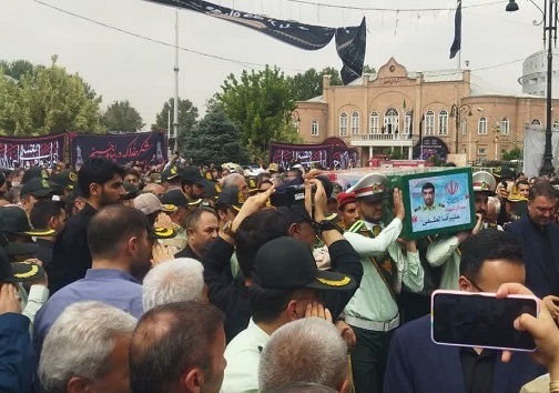 تشییــع پیکر قهرمان وطــــن؛ شهید سید محمـــد موســـــوی در خوی +فیلم و عکس&nbsp;