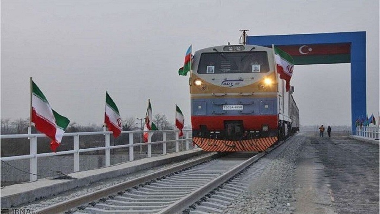 خط آهن آستارا - رشت نقش کلیدی در ترانزیت و تجارت دارد