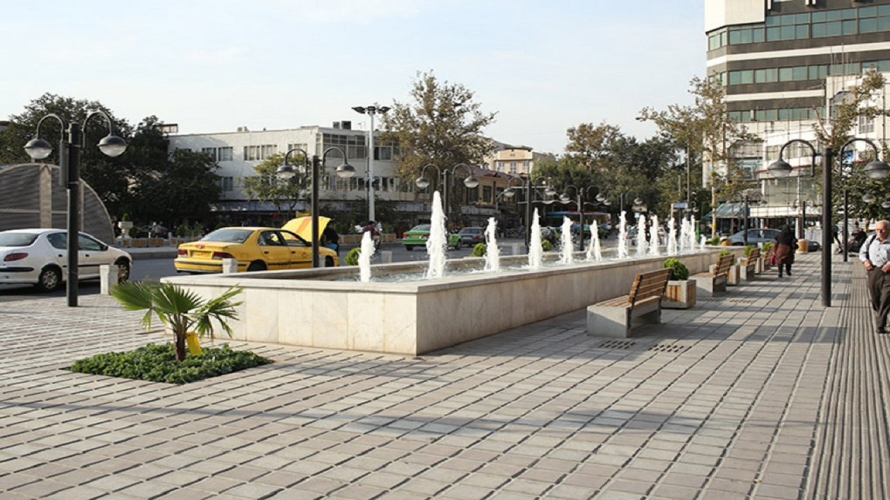 میدان منیریه بازپیرایی می‌شود