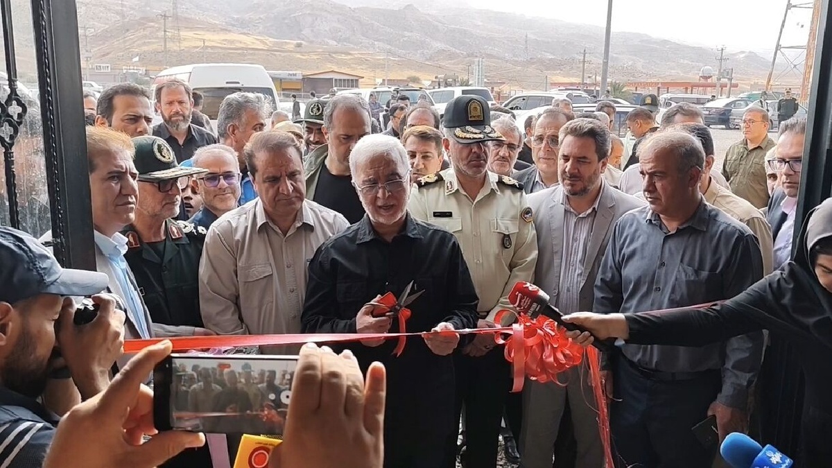 باشگاه خبرنگاران -وزیر کشور پنج پروژه آبرسانی اربعین را در ایلام افتتاح کرد