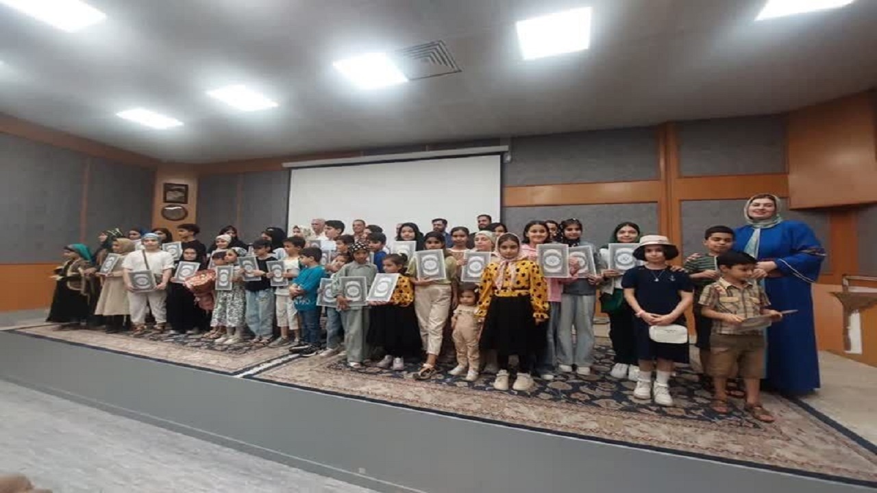 ۲۴ نوجوان قزوینی برگزیده پویش استانی ادبیات شدند