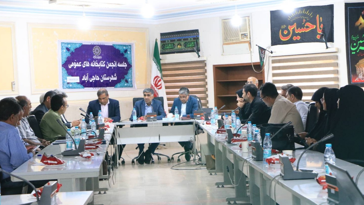 مدیرکل کتابخانه‌های عمومی هرمزگان: کتابخانه‌ انسان‌ساز و فرهنگ‌ساز است