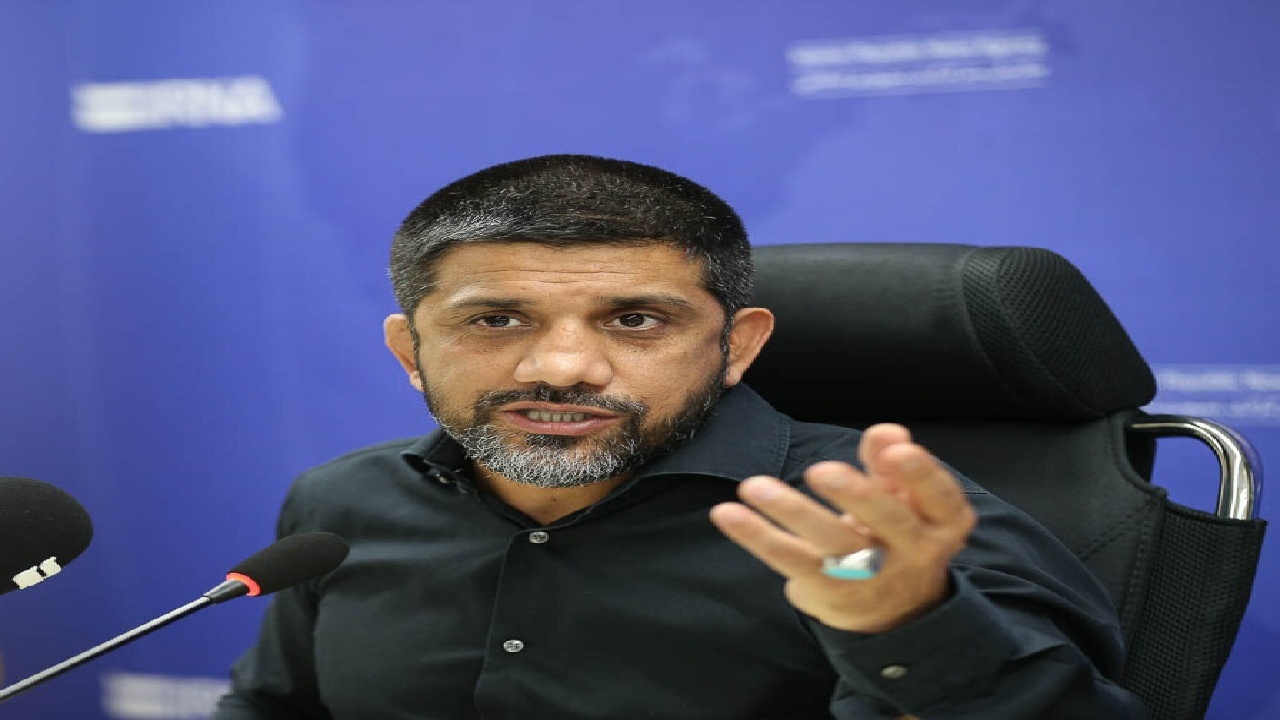 مدیریت ورزش از بیرون میدان، ممکن نیست