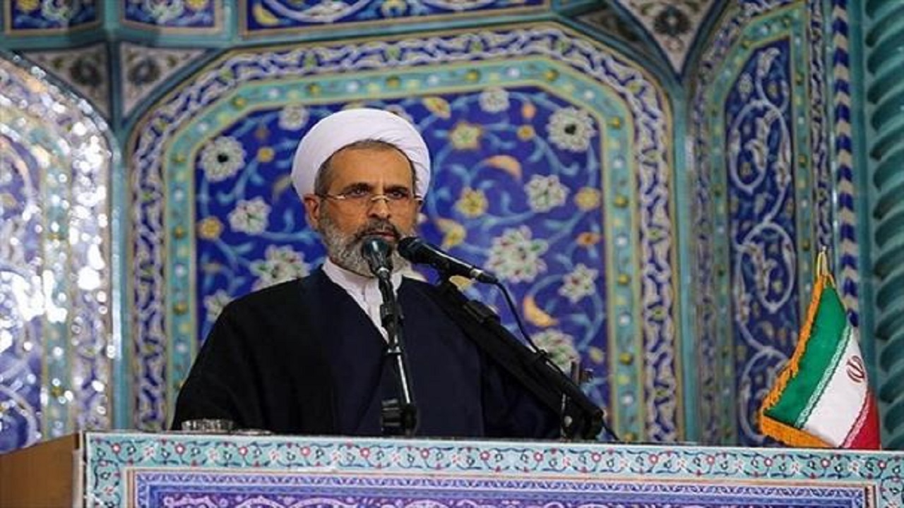 هشدار امام جمعه قم درباره فریب غرب؛ سرنوشت لبنان نباید تکرار سوریه شود