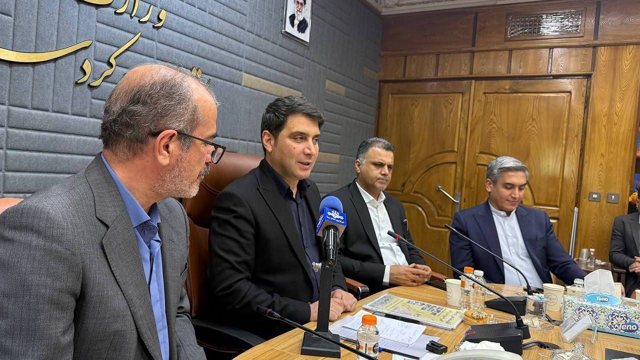 پرواز آزمایشی در فرودگاه سنندج برای افزایش تعداد پروازها
